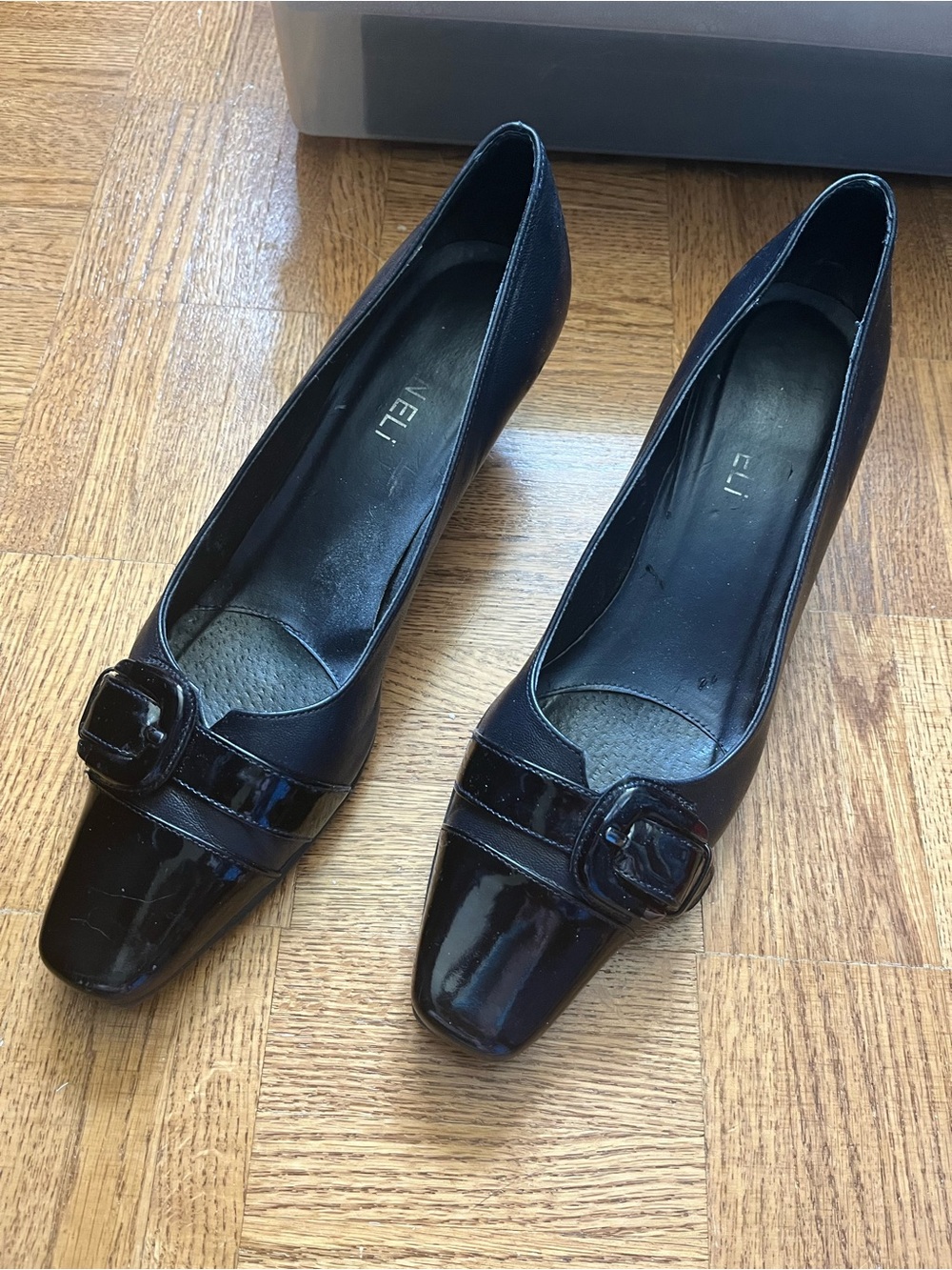 Vaneli Ravan Navy Leather Patent Buckle Pumps 8N